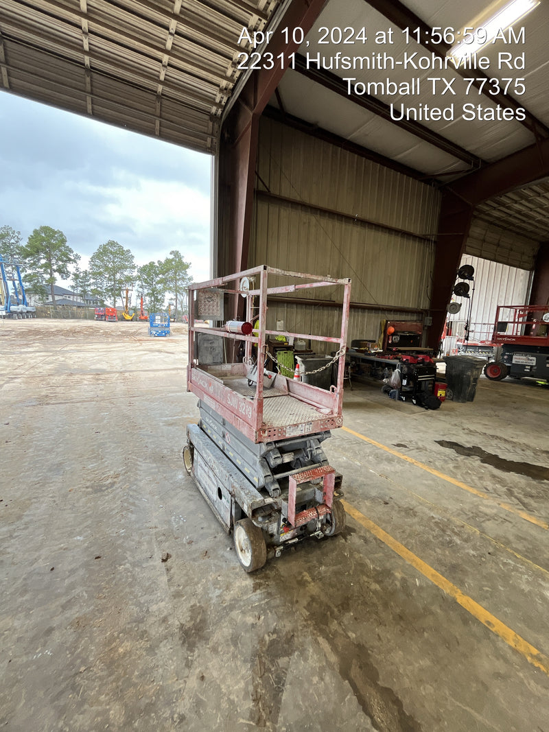 Load image into Gallery viewer, 2016 Skyjack SJIII-3219 Scissor Lift
